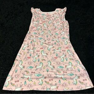 Size 8/10 Carter’s Unicorn and Rainbows Night Gown A3